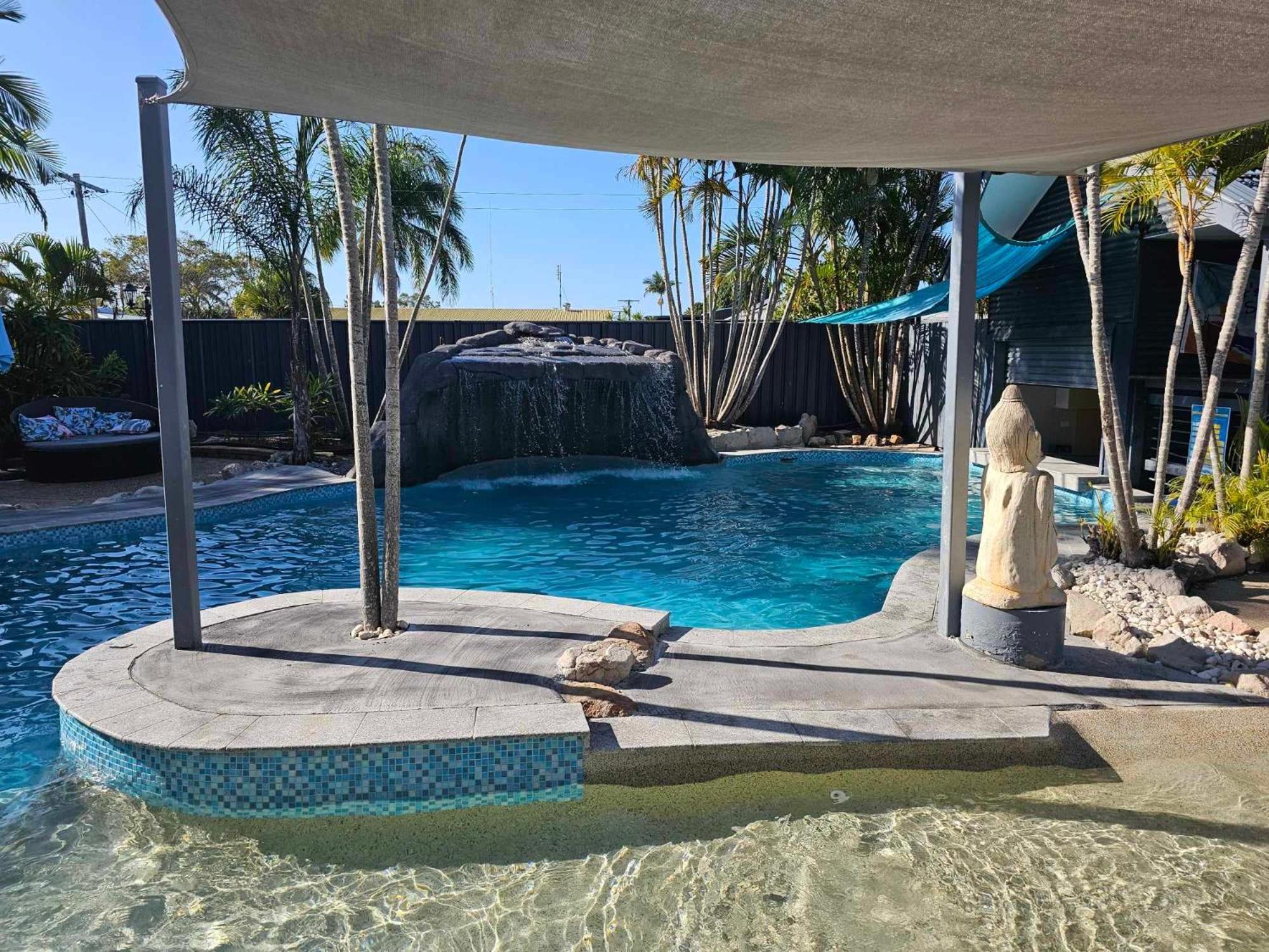 Grange Resort Hervey Bay Esterno foto