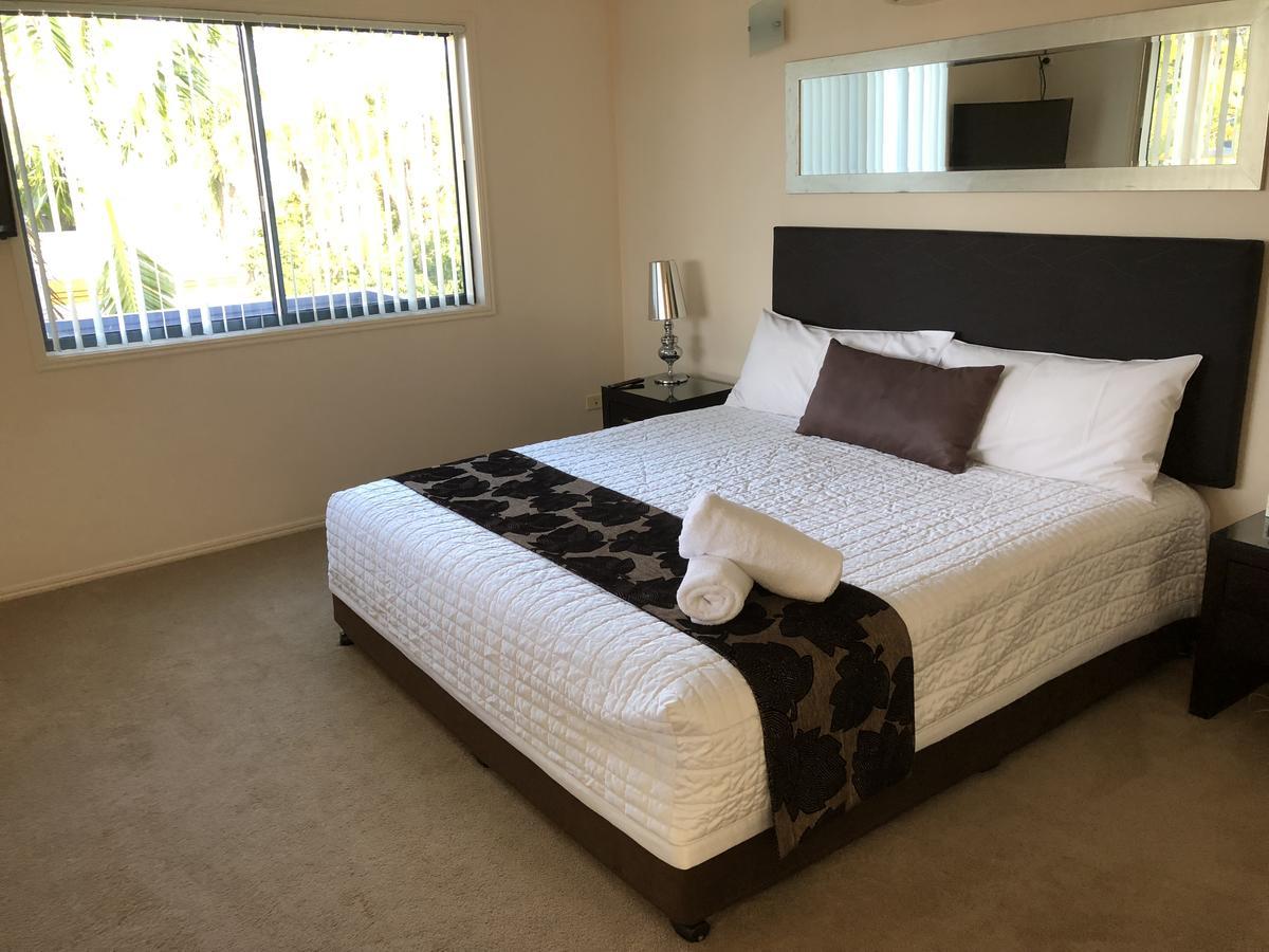 Grange Resort Hervey Bay Esterno foto